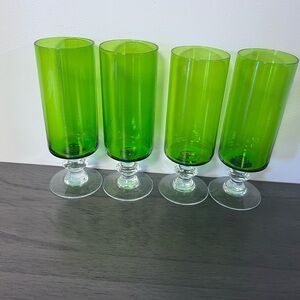 4 Vintage Luminarc Cavalier Green Cordial Wine Glasses